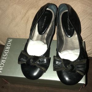 NEW Nordstrom Black Leather Kstessa-Lea Flats